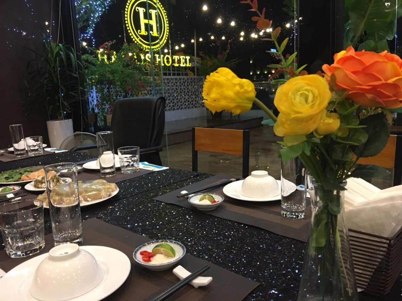 Halais Hotel Hanoi Bagian luar foto