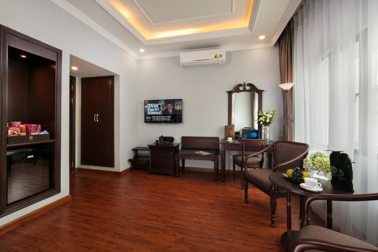 Halais Hotel Hanoi Bagian luar foto